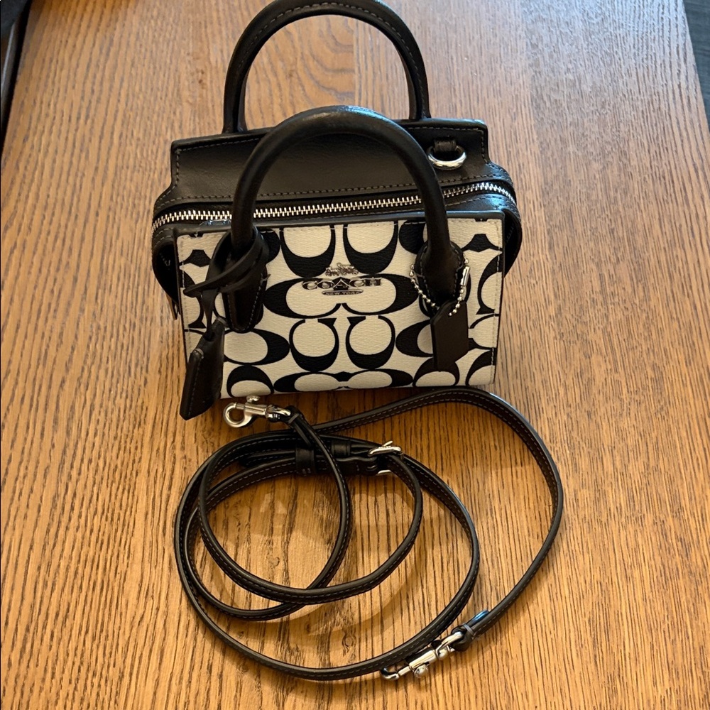 Coach 🌲 Andrea Mini Carryall in Monogram Black and Cream Leather - Picture 8 of 13